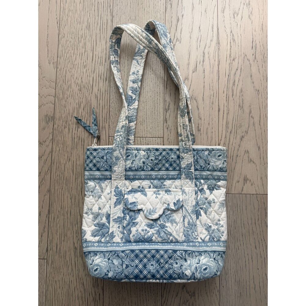 Vintage Vera Bradley Blue Toile 2001 Quilted Cotton Bag Organizer